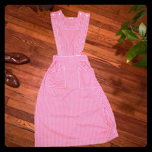 Vintage Dresses & Skirts - Vintage striped dress ❤️